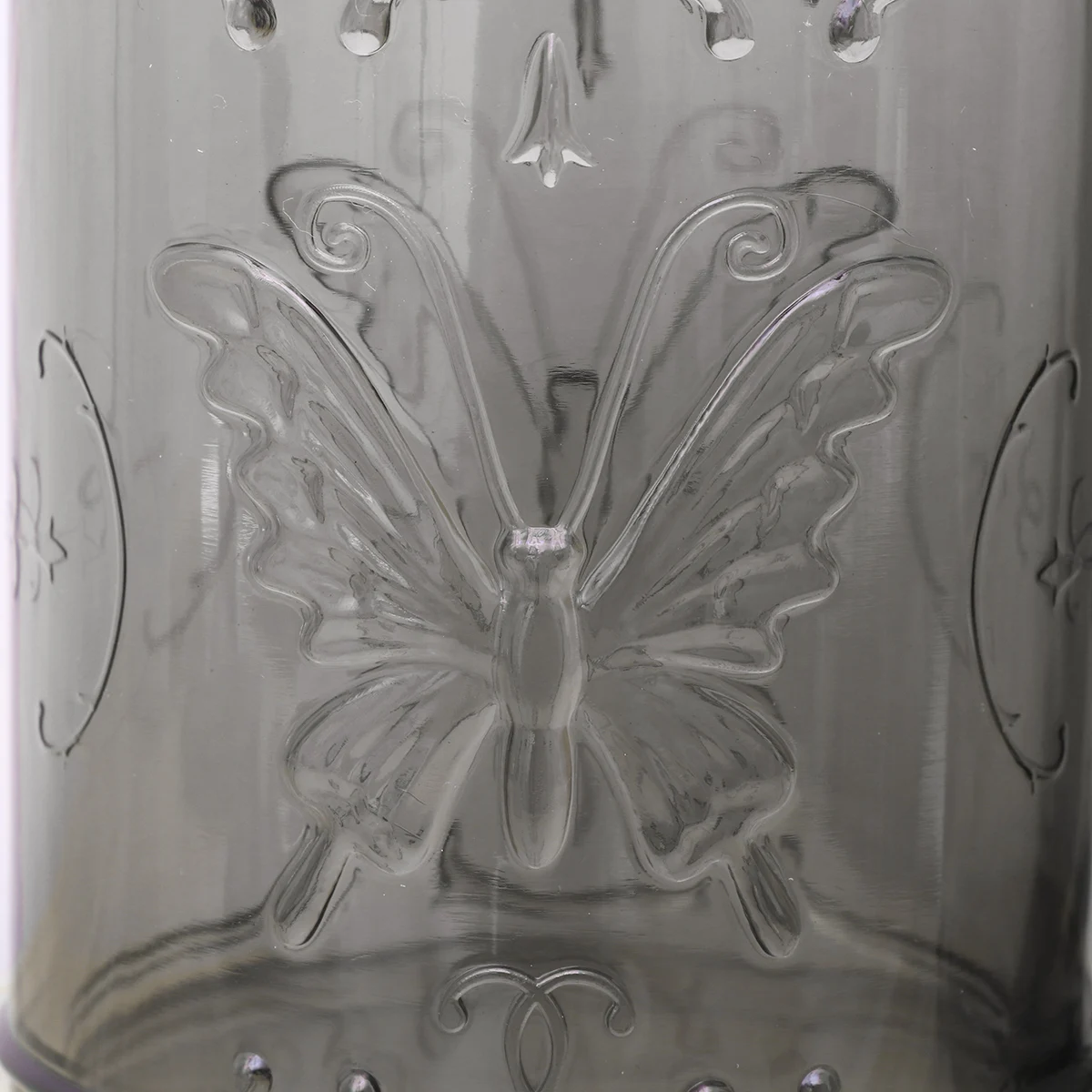 Vintage Transparent Acrylic Storage Box Makeup Organizer Jar Cotton Ball Swab Holder Dustproof Break-Resistant
Vintage Transparent Acrylic Storage Box Makeup Organizer Jar Cotton Ball Swab Holder Dustproof Break-Resistant