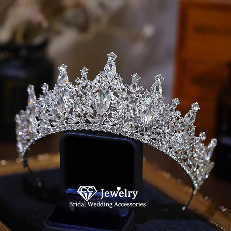 CC Crowns for Women Wedding Accessories Women Headbands Engagement Hair Ornaments Crystal Bridal Tiaras Headdress Party AN333
CC Crowns for Women Wedding Accessories Women Headbands Engagement Hair Ornaments Crystal Bridal Tiaras Headdress Party AN333