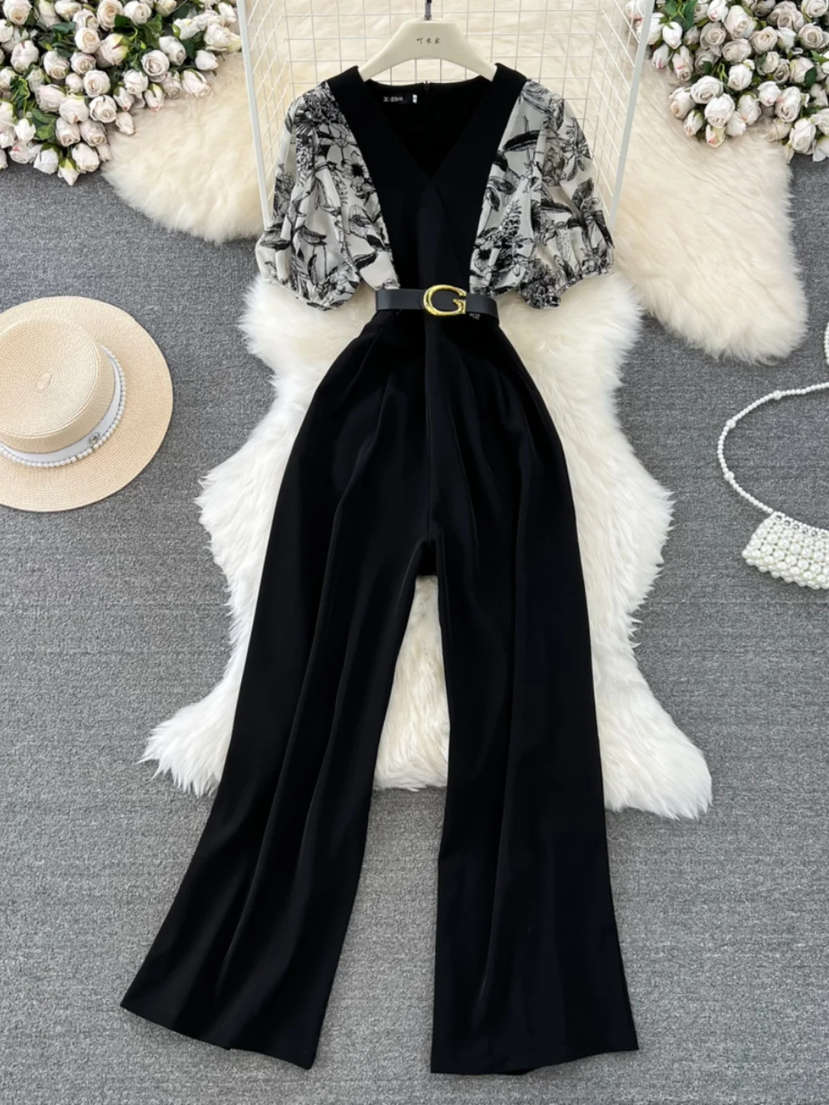 Summer Faion OL Profional Bubble ort Sve V-Ne-Piece Casual High Waist Slim Straight Wide Leg Pants Jumpsuit
Summer Faion OL Profional Bubble ort Sve V-Ne-Piece Casual High Waist Slim Straight Wide Leg Pants Jumpsuit