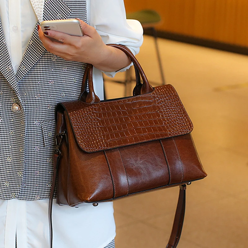 Burminsa Vintage Genuine Leather Tote Handbags For Women 2025 Trend Designer Top Handle Office Ladies Shoulder Crossbody Bags
Burminsa Vintage Genuine Leather Tote Handbags For Women 2025 Trend Designer Top Handle Office Ladies Shoulder Crossbody Bags