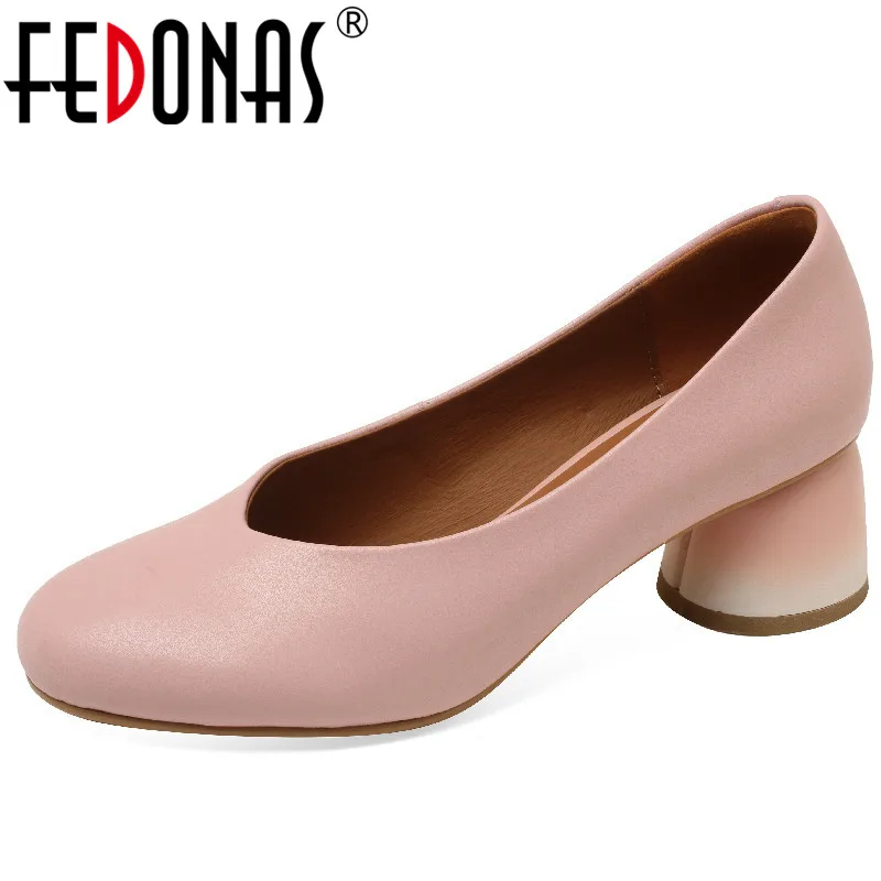 FEDONAS Office Ladies Casual Party Women Pumps Spring Summer Elegant Fashion Concise Genuine Leather Thick Heels Shoes Woman
FEDONAS Office Ladies Casual Party Women Pumps Spring Summer Elegant Fashion Concise Genuine Leather Thick Heels Shoes Woman