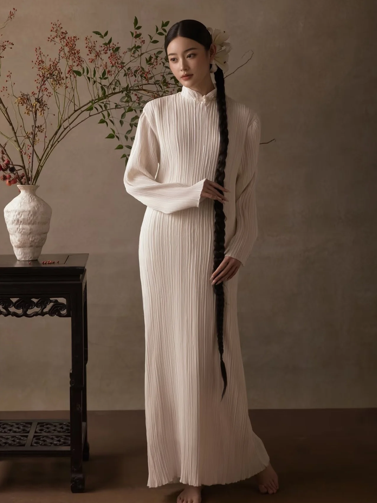 New Chinese Sle White Stand Collar Long Sve Pleated Retro Zen Portrait Art Photoaphy Clothing Studio Ethnic Stage Costume
New Chinese Sle White Stand Collar Long Sve Pleated Retro Zen Portrait Art Photoaphy Clothing Studio Ethnic Stage Costume