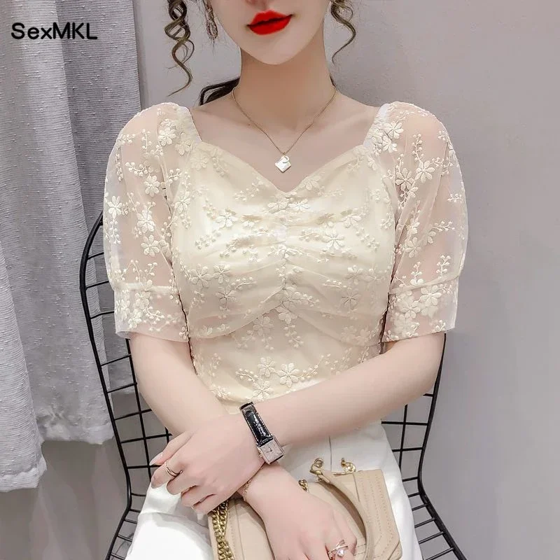 Blusas Mujer De Moda 2025 Elegant Fashion V Neck Casual Lace Blouses Women Korean Vintage Summer Puff Sleeve Crop Tops Sexy
Blusas Mujer De Moda 2025 Elegant Fashion V Neck Casual Lace Blouses Women Korean Vintage Summer Puff Sleeve Crop Tops Sexy
