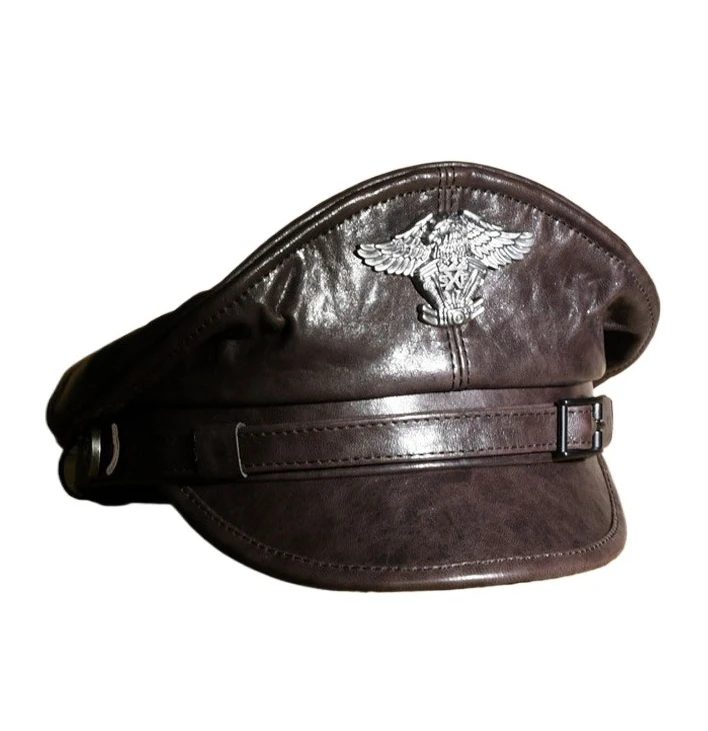 Retro German Military Caps For Men Male Genuine Leather Flat Top Hats European American Captain Locomotive Chapeau
Retro German Military Caps For Men Male Genuine Leather Flat Top Hats European American Captain Locomotive Chapeau