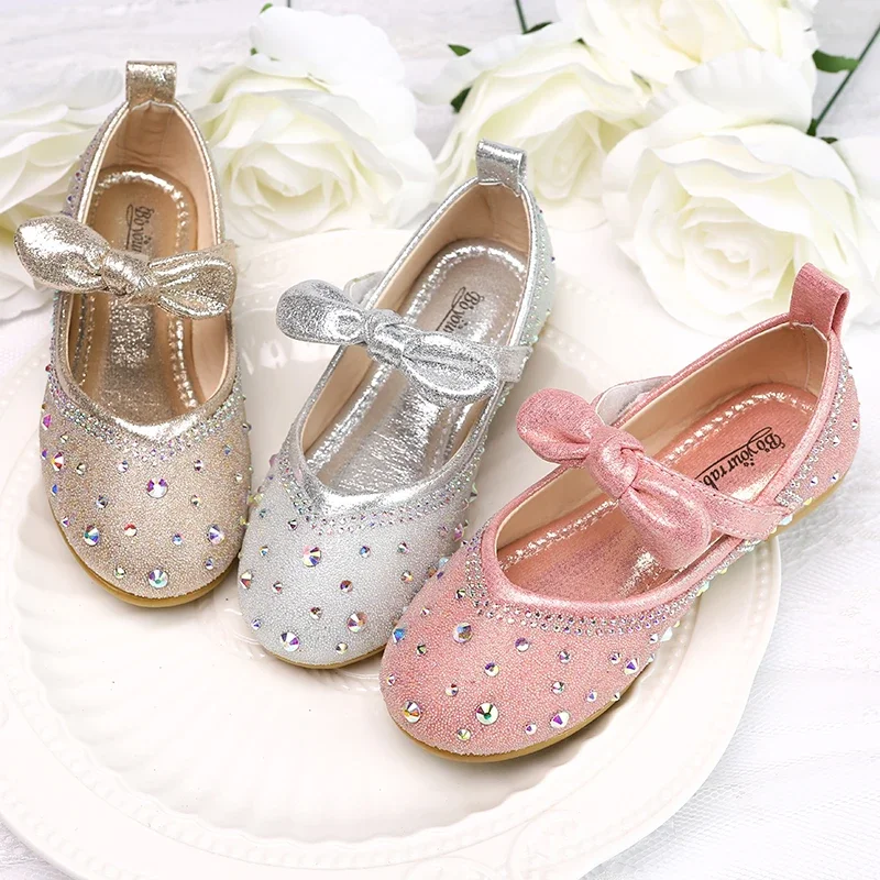 New little girls shoes Fashion Solid Color Children Girls Princess Shoes Bow Little Girls Single Dresses Glitter Shoes
New little girls shoes Fashion Solid Color Children Girls Princess Shoes Bow Little Girls Single Dresses Glitter Shoes