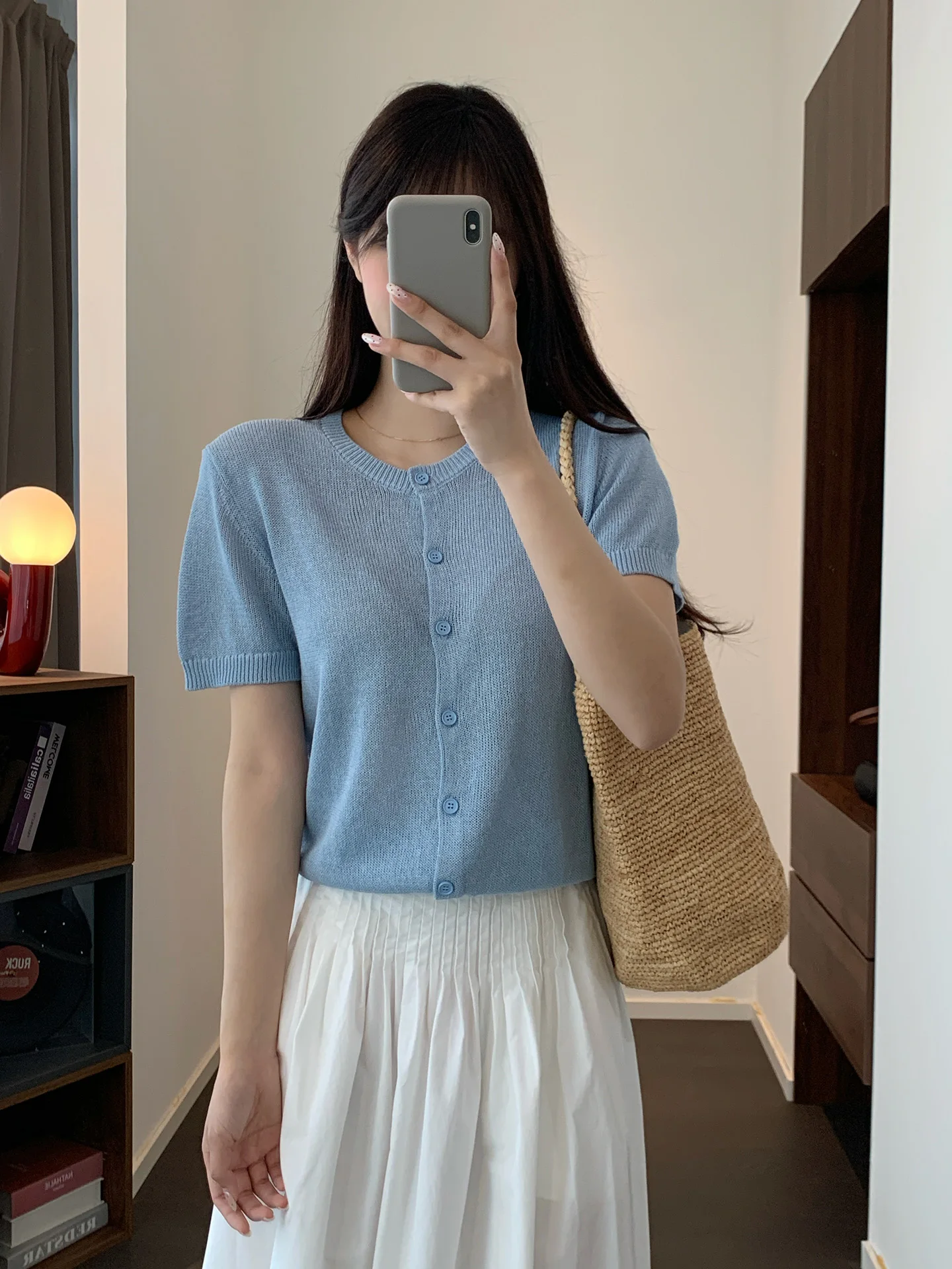 Elegant Breathable Short Sleeve Knitted Open Cardigan round Neck Dry Paper Yarn Comfortable Basic Commute Top Women's Fashion
Elegant Breathable Short Sleeve Knitted Open Cardigan round Neck Dry Paper Yarn Comfortable Basic Commute Top Women's Fashion