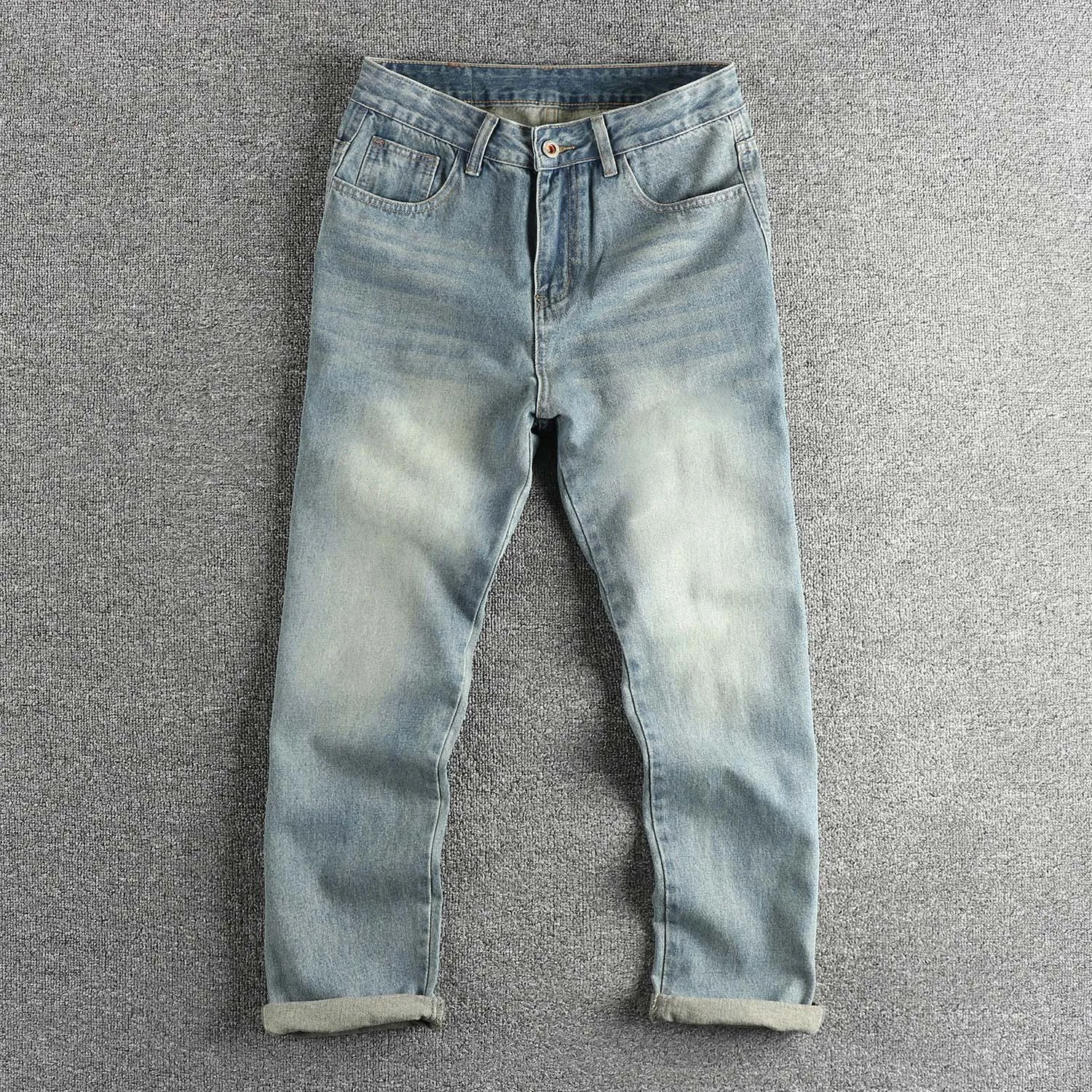 Retro Washed Blue Jeans Men's Straight Leg Long Trousers Spring Autumn Faded American Style Comfortable Fit Denim Jeans
Retro Washed Blue Jeans Men's Straight Leg Long Trousers Spring Autumn Faded American Style Comfortable Fit Denim Jeans
