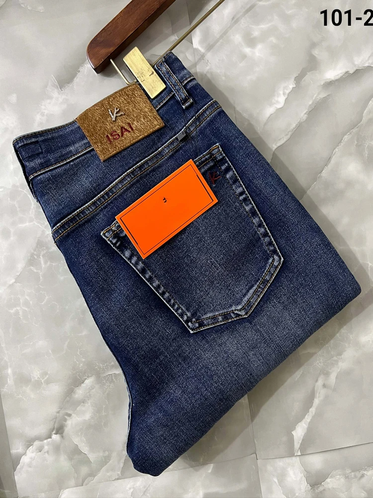 High-Quality Men's Denim Jeans Spring Summer New Style 3040 Size Vintage Luxury Style mid Waist Zipper Closure All Seasons
High-Quality Men's Denim Jeans Spring Summer New Style 3040 Size Vintage Luxury Style mid Waist Zipper Closure All Seasons