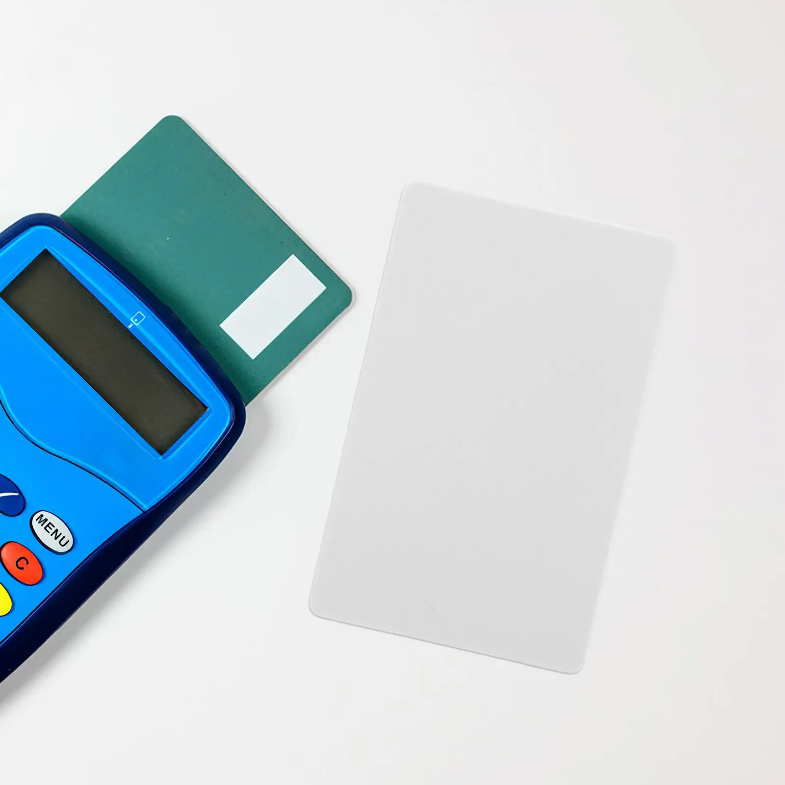 10Pcs Card Reader Cleaning Cards Easy Use Quick Dry Sealed Packaging Compatible with Pos Terminal Credit Card Reader
10Pcs Card Reader Cleaning Cards Easy Use Quick Dry Sealed Packaging Compatible with Pos Terminal Credit Card Reader