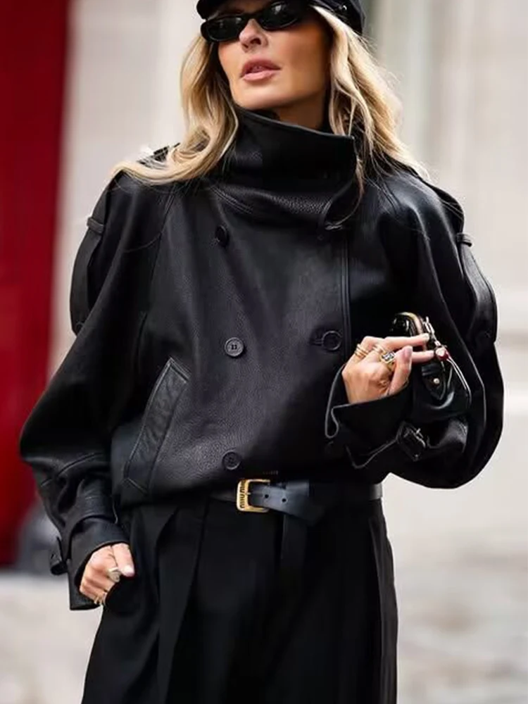 Fashion Faux Leather Jacket For Women Vintage Stand Collar Epaulet Long Sleeve Pocket Coats New Autumn Leisure Outerwears
Fashion Faux Leather Jacket For Women Vintage Stand Collar Epaulet Long Sleeve Pocket Coats New Autumn Leisure Outerwears