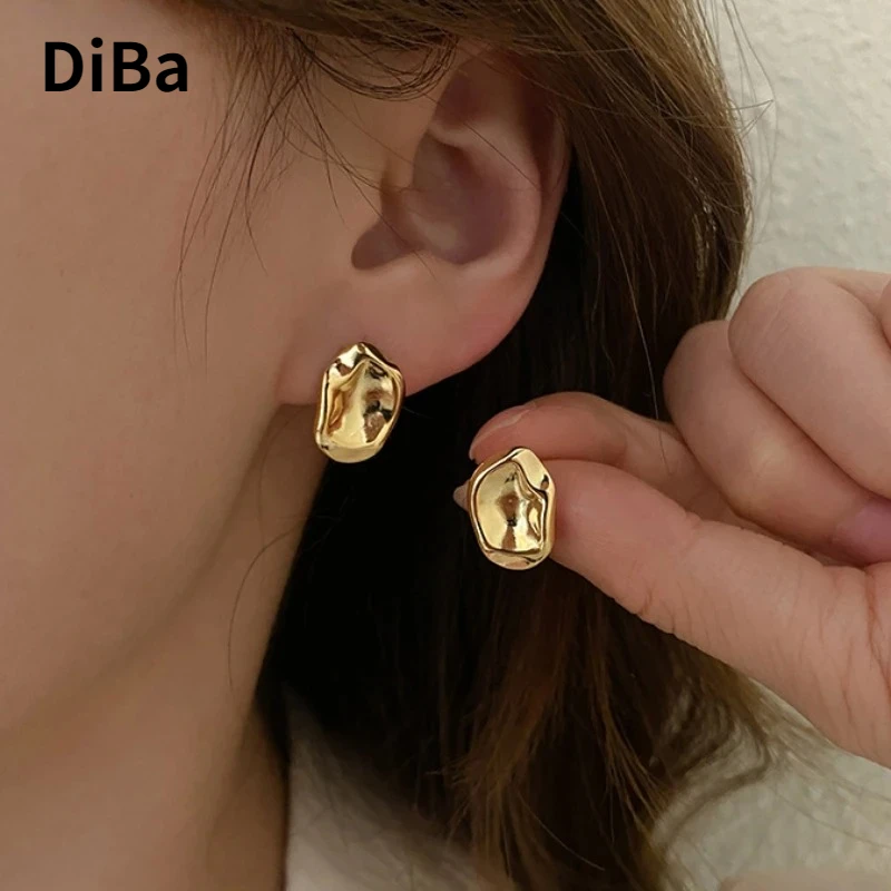 Trendy Jewelry Elegant Temperament Metal Irregular Geometric Earrings For Women Party Gifts Simply Design Ear Accessories
Trendy Jewelry Elegant Temperament Metal Irregular Geometric Earrings For Women Party Gifts Simply Design Ear Accessories