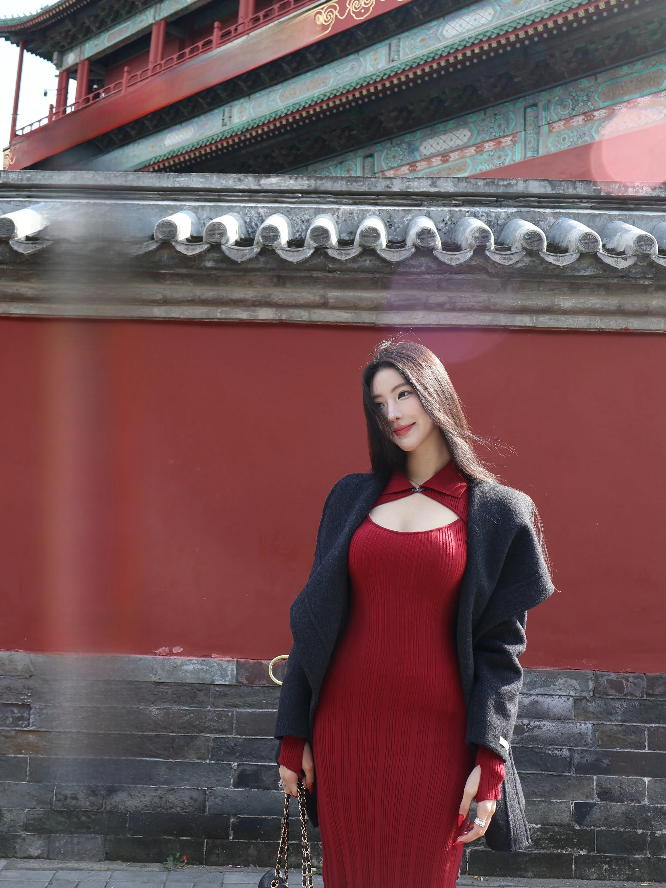 Длинное шерстяное пальто на тему Cisas High nce Sensation с отложным воротником в Корейском стиле, свободная женская верхняя одежда
Длинное шерстяное пальто на тему Cisas High nce Sensation с отложным воротником в Корейском стиле, свободная женская верхняя одежда