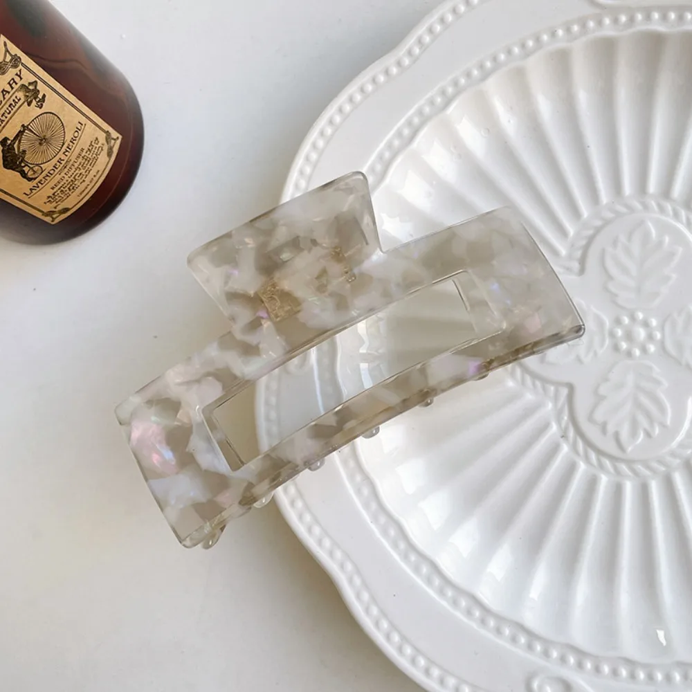 French Style Rectangular Hollow Hair Claw Colorful Leopard Print Acetic Acid Hair Clip Geometry Hairpin Shark Clip Travel
French Style Rectangular Hollow Hair Claw Colorful Leopard Print Acetic Acid Hair Clip Geometry Hairpin Shark Clip Travel