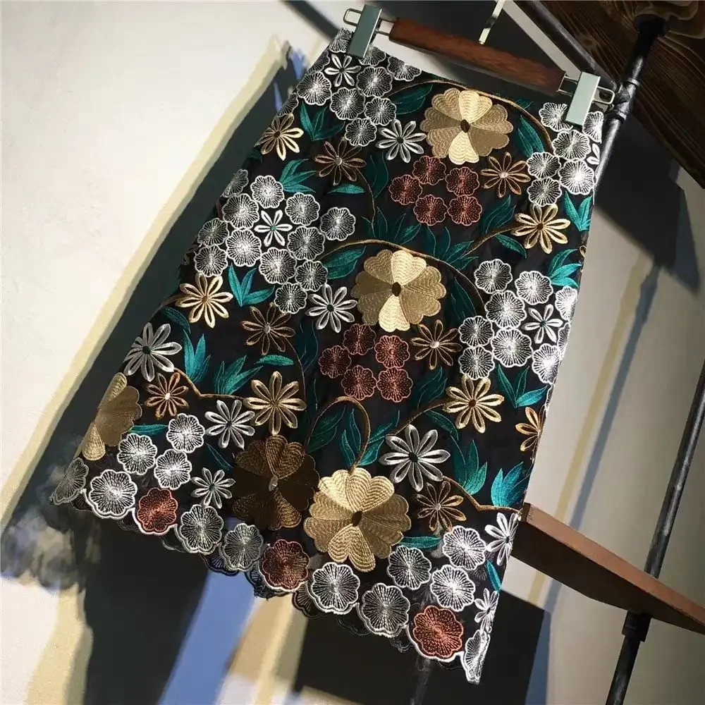 Flower Embroidery Fashionable Lace Skirt Women's Knee Length Skirt High-quality Mesh Wrap Buttocks A-line Skirt Retro Style P776
Flower Embroidery Fashionable Lace Skirt Women's Knee Length Skirt High-quality Mesh Wrap Buttocks A-line Skirt Retro Style P776