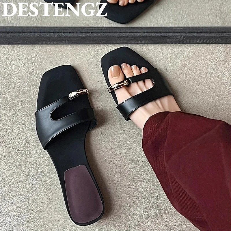 Women Flip Flops Flat Sandals Clip Toe Slippers Casual Shoes Square Toe Summer Woman 2025 Trend Beach Sandalias Mujer Slides
Women Flip Flops Flat Sandals Clip Toe Slippers Casual Shoes Square Toe Summer Woman 2025 Trend Beach Sandalias Mujer Slides