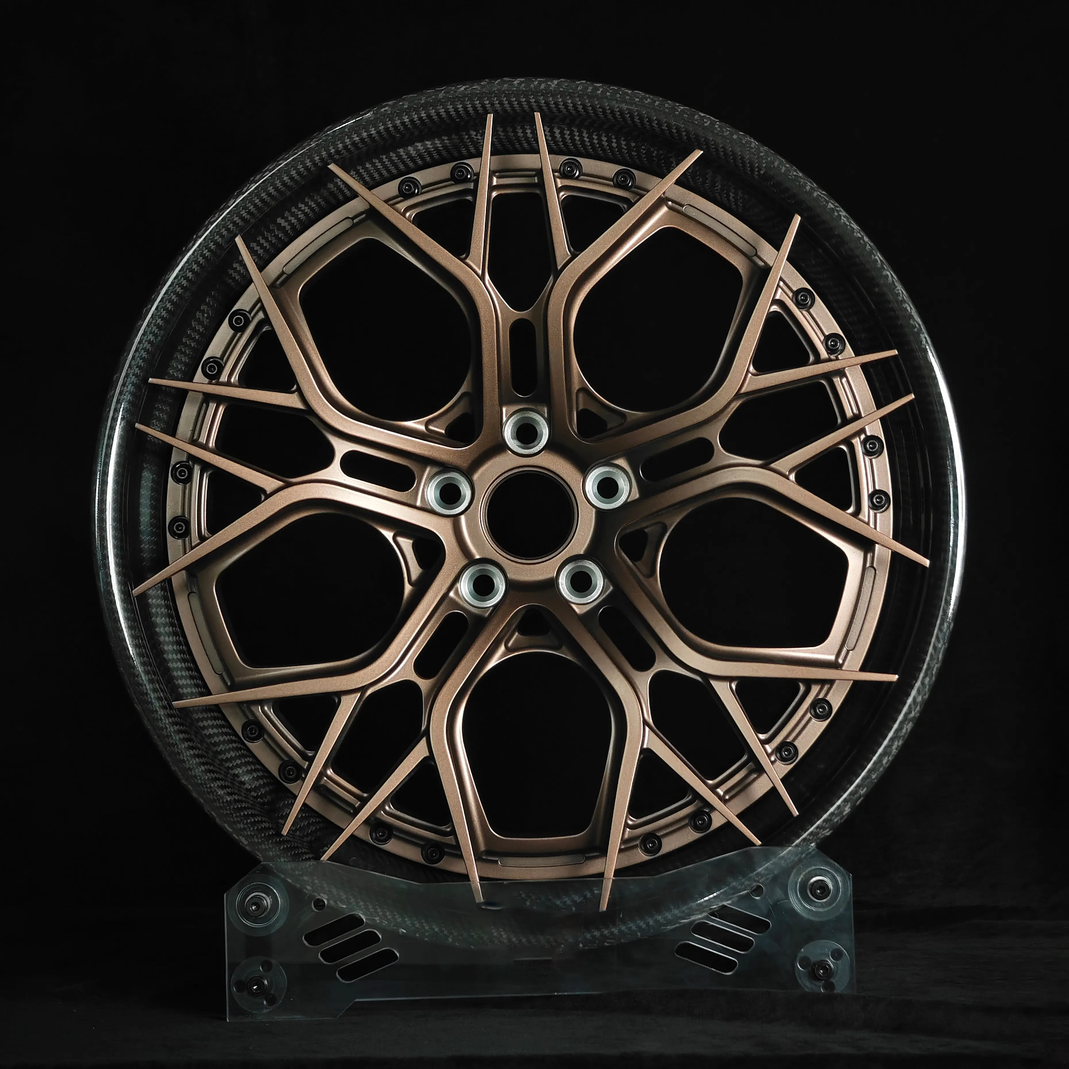 High-quality OEM custom ISAL 2-piece forged wheels, aluminum alloy wheels 18-24 inches T6061 alloy universal type
High-quality OEM custom ISAL 2-piece forged wheels, aluminum alloy wheels 18-24 inches T6061 alloy universal type