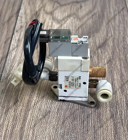 Solenoid valve SYJ512M-5MZD-M5-F, DC24V, test OK
Solenoid valve SYJ512M-5MZD-M5-F, DC24V, test OK