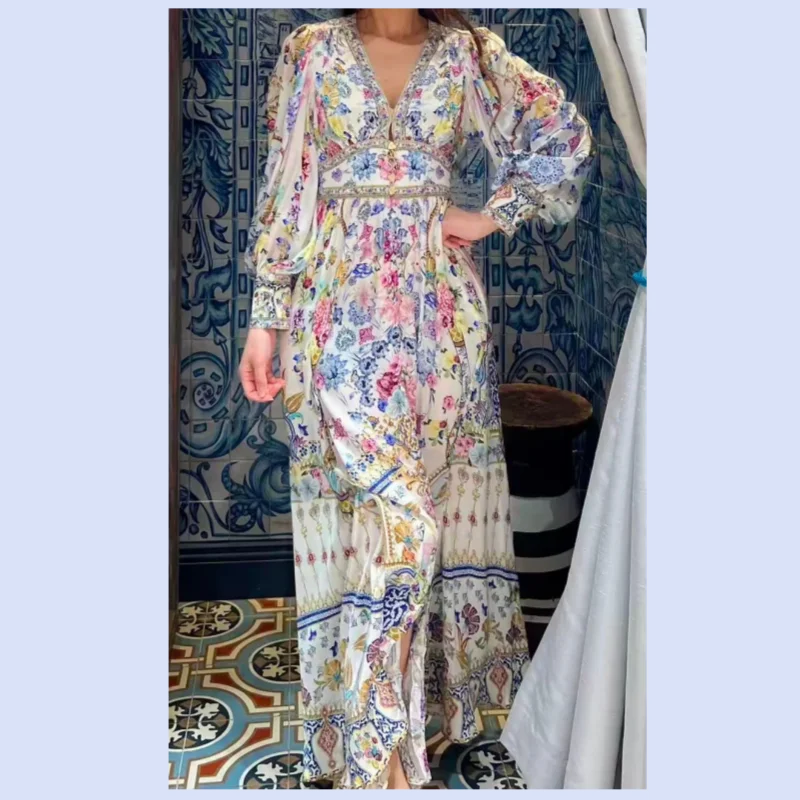 Australian niche blue printed silk set with diamonds fairy vacation money storm West Asia long dress
Australian niche blue printed silk set with diamonds fairy vacation money storm West Asia long dress
