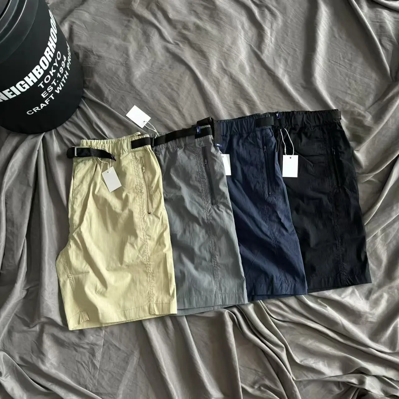 SurfSupply Quick Dry Surfing Shorts Belt Fashion Men's Women's Five-Point Pants Summer Leisure Straight Leg Shorts
SurfSupply Quick Dry Surfing Shorts Belt Fashion Men's Women's Five-Point Pants Summer Leisure Straight Leg Shorts