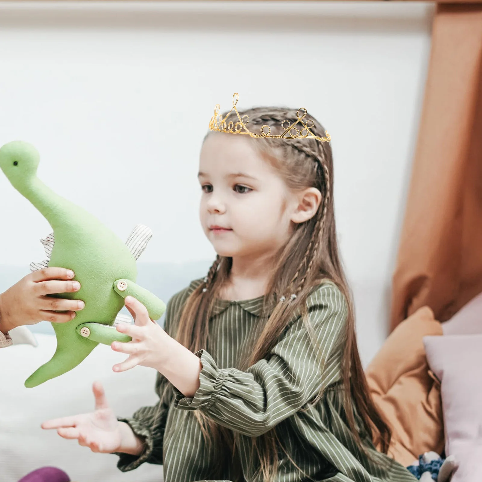 2 шт. плетеных головных убора-корон, основа для тиары, ручная работа, из цинкового сплава, элегантный простой дизайн для девочек, для вечеринок, свадеб, декора
2 шт. плетеных головных убора-корон, основа для тиары, ручная работа, из цинкового сплава, элегантный простой дизайн для девочек, для вечеринок, свадеб, декора