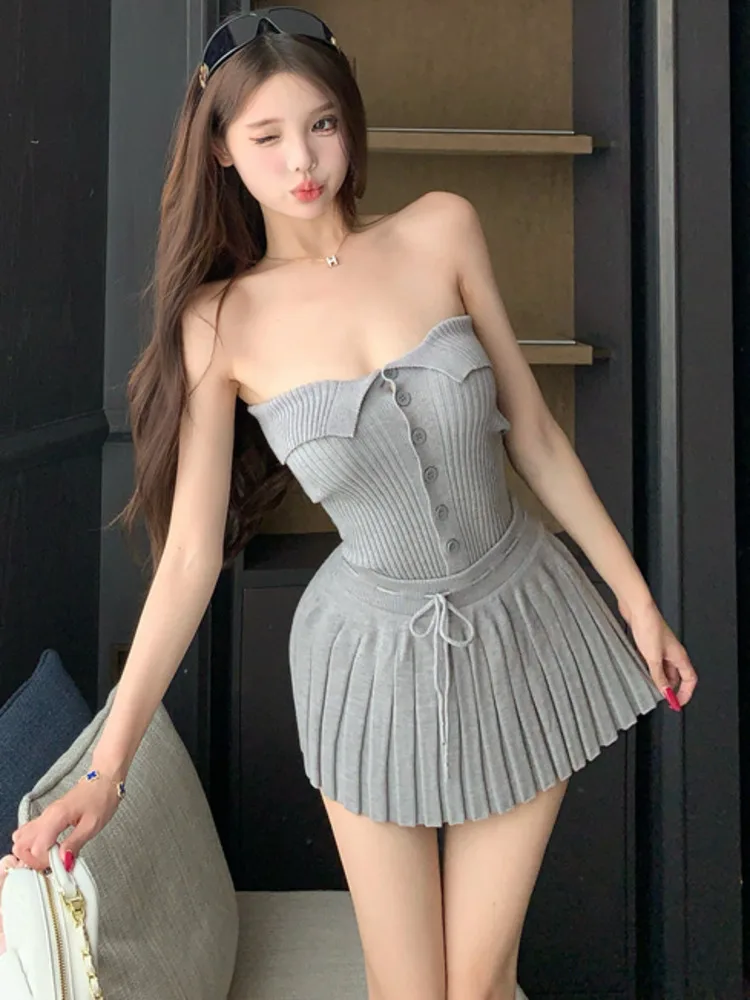 2025 new in matching sets summer Sleeveless vest tops Pleated Skirt Suit 2 piece sets woman outfit conjuntos femininos elegantes
2025 new in matching sets summer Sleeveless vest tops Pleated Skirt Suit 2 piece sets woman outfit conjuntos femininos elegantes