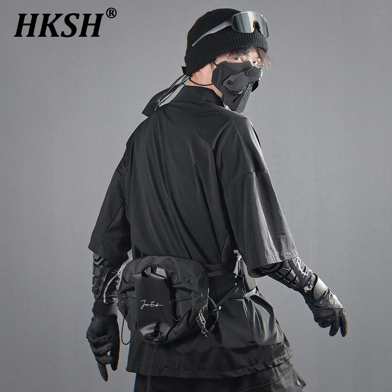 HKSH 2025 Men Tide Dark Outdoor Waterproof Fashion Crossbody Bag Single Shoulder Embroidered Chest Bags Techwear Punk Ins HK4672
HKSH 2025 Men Tide Dark Outdoor Waterproof Fashion Crossbody Bag Single Shoulder Embroidered Chest Bags Techwear Punk Ins HK4672