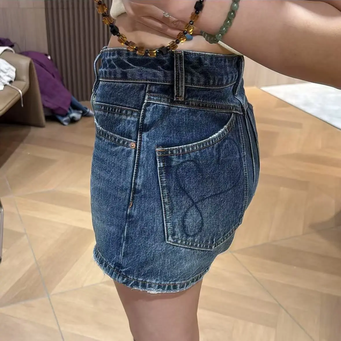 Summer Vintage High Waist Wide Leg Denim Shorts Women's Chic Knot Print Versatile Casual Cotton Blend Blue Jeans
Summer Vintage High Waist Wide Leg Denim Shorts Women's Chic Knot Print Versatile Casual Cotton Blend Blue Jeans