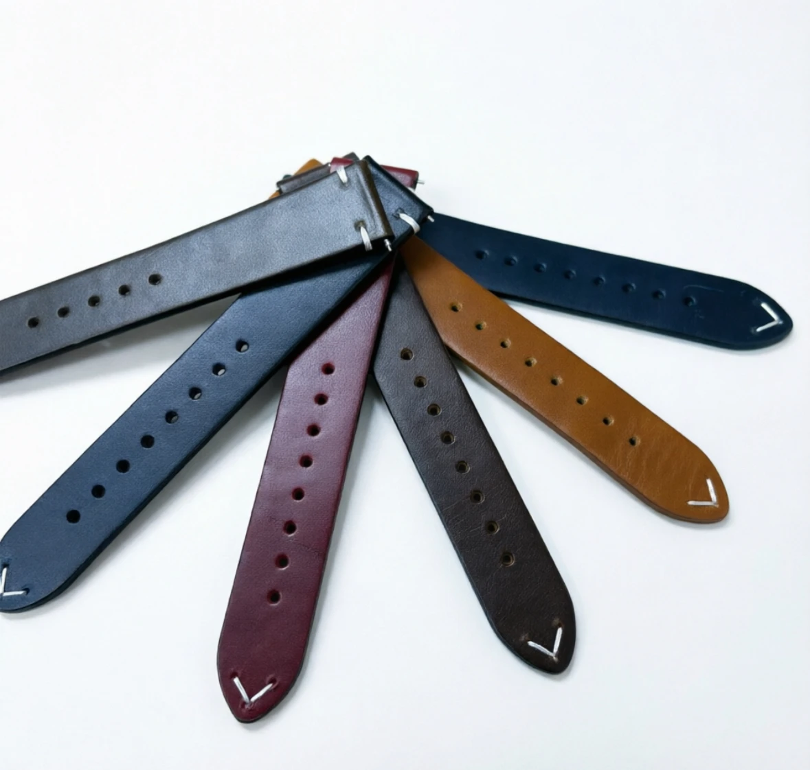 7 Colors Italian Vintage Oil Wax Crazy Horse Leather Watch Strap, Quick Release Ultra-Thin Genuine Leather Band 18-24mm
7 Colors Italian Vintage Oil Wax Crazy Horse Leather Watch Strap, Quick Release Ultra-Thin Genuine Leather Band 18-24mm