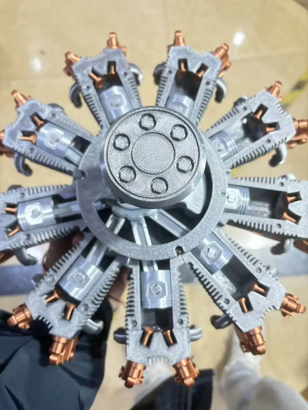 ForMovable Star Nine‑Cylinder Engine Anatomical Model – Desktop Ornament
ForMovable Star Nine‑Cylinder Engine Anatomical Model – Desktop Ornament