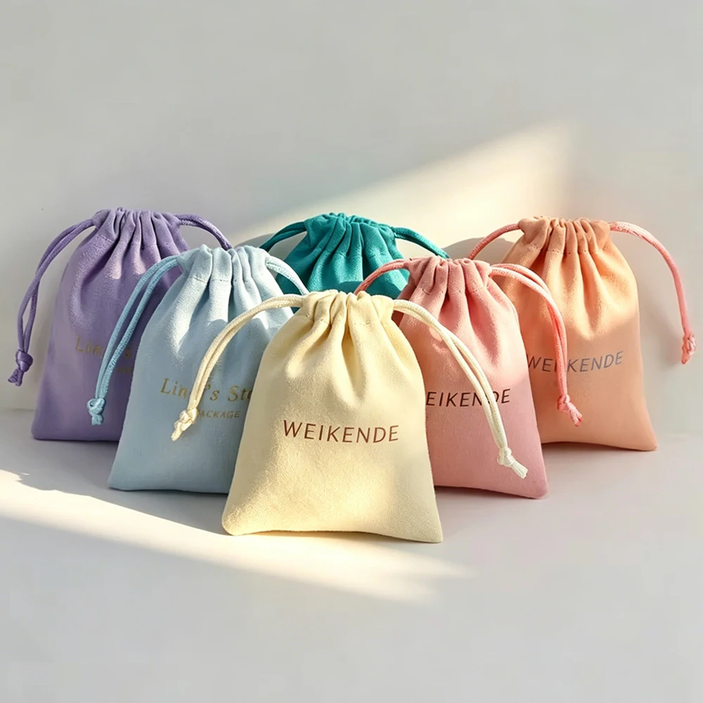 100 Custom Logo Print Drawstring Gift Bags Velvet Jewelry Packaging Bags Pouches Chic Rings Wedding Favor Bags Flannel Candy Bag
100 Custom Logo Print Drawstring Gift Bags Velvet Jewelry Packaging Bags Pouches Chic Rings Wedding Favor Bags Flannel Candy Bag