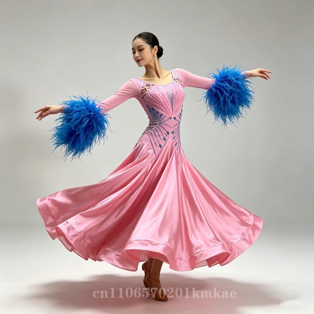 Modern Dance Costumes Customized Ballroom Dress Elegant Waltz Competition Stage Performance Dance Hall Outfit
Modern Dance Costumes Customized Ballroom Dress Elegant Waltz Competition Stage Performance Dance Hall Outfit