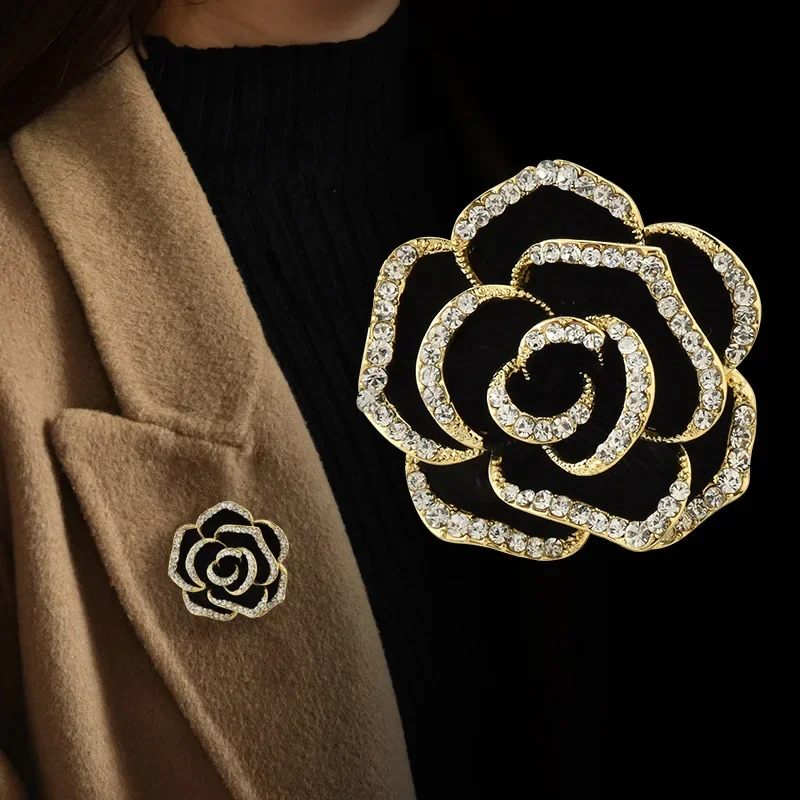 2025 High-end camellia brooch, women's coat, suit accessory, elegant brooch, versatile decorative items, a gift for mom
2025 High-end camellia brooch, women's coat, suit accessory, elegant brooch, versatile decorative items, a gift for mom