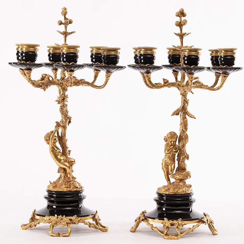 European retro luxury six heads brass ceramic handicrafts hotel model room porcelain decorative accessories
European retro luxury six heads brass ceramic handicrafts hotel model room porcelain decorative accessories
