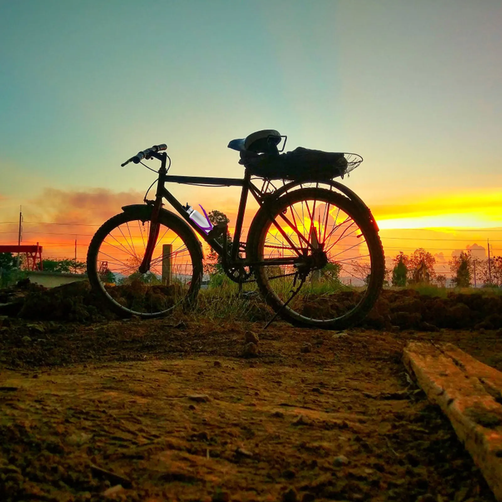 Durable Bike Water Bottle Cage 34g Lightweight Plastic Stand for Various Bikes Quick Access Practical Kettle Frame
Durable Bike Water Bottle Cage 34g Lightweight Plastic Stand for Various Bikes Quick Access Practical Kettle Frame