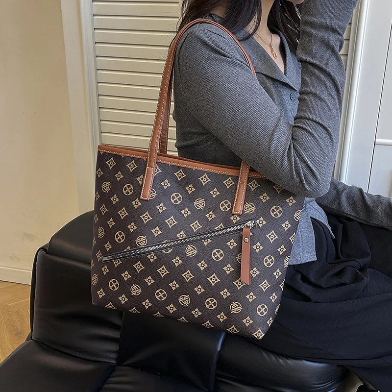 2024 Vintage Underarm Tote Bag for Women Large Capacity Shoulder Bag with Top Handle, Retro Canvas Shopper Bag for Daily Use
2024 Vintage Underarm Tote Bag for Women Large Capacity Shoulder Bag with Top Handle, Retro Canvas Shopper Bag for Daily Use