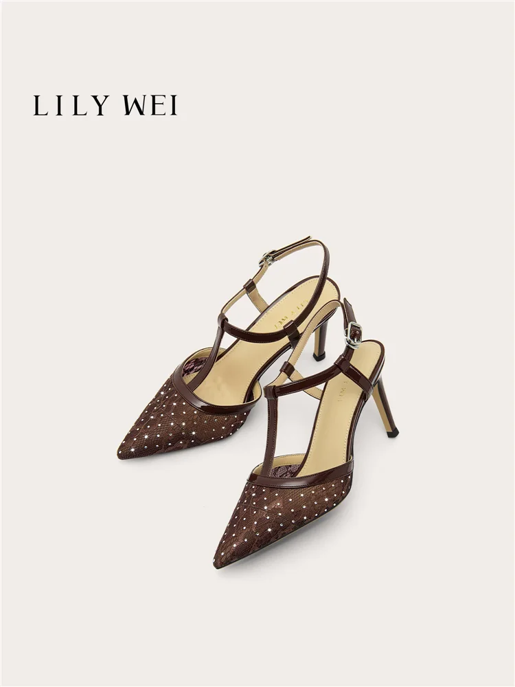 Summer new pointed patent leather lace mesh rhinestone women's shoes banquet large size small size slim high-heeled sandals
Summer new pointed patent leather lace mesh rhinestone women's shoes banquet large size small size slim high-heeled sandals