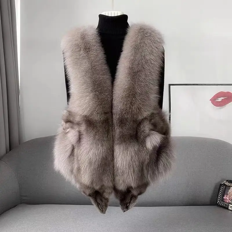 100% Real Fox Fur Vest Real Hair Jacket Women's Short Fashion Foreign Style Thickened Temperament Commuting Jacket Women Coats
100% Real Fox Fur Vest Real Hair Jacket Women's Short Fashion Foreign Style Thickened Temperament Commuting Jacket Women Coats