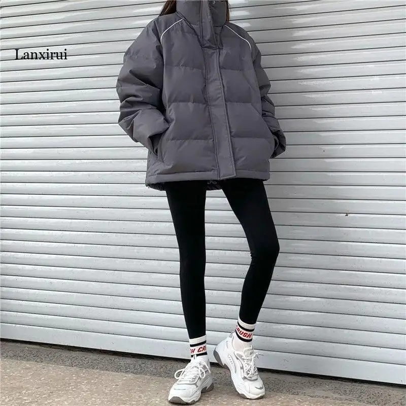 Women Short Puffer Jacket Cotton-Padded Thick Drawstring Parkas Zipper Winter Bubble Coat Warm Casual Hot Street Outfits
Women Short Puffer Jacket Cotton-Padded Thick Drawstring Parkas Zipper Winter Bubble Coat Warm Casual Hot Street Outfits