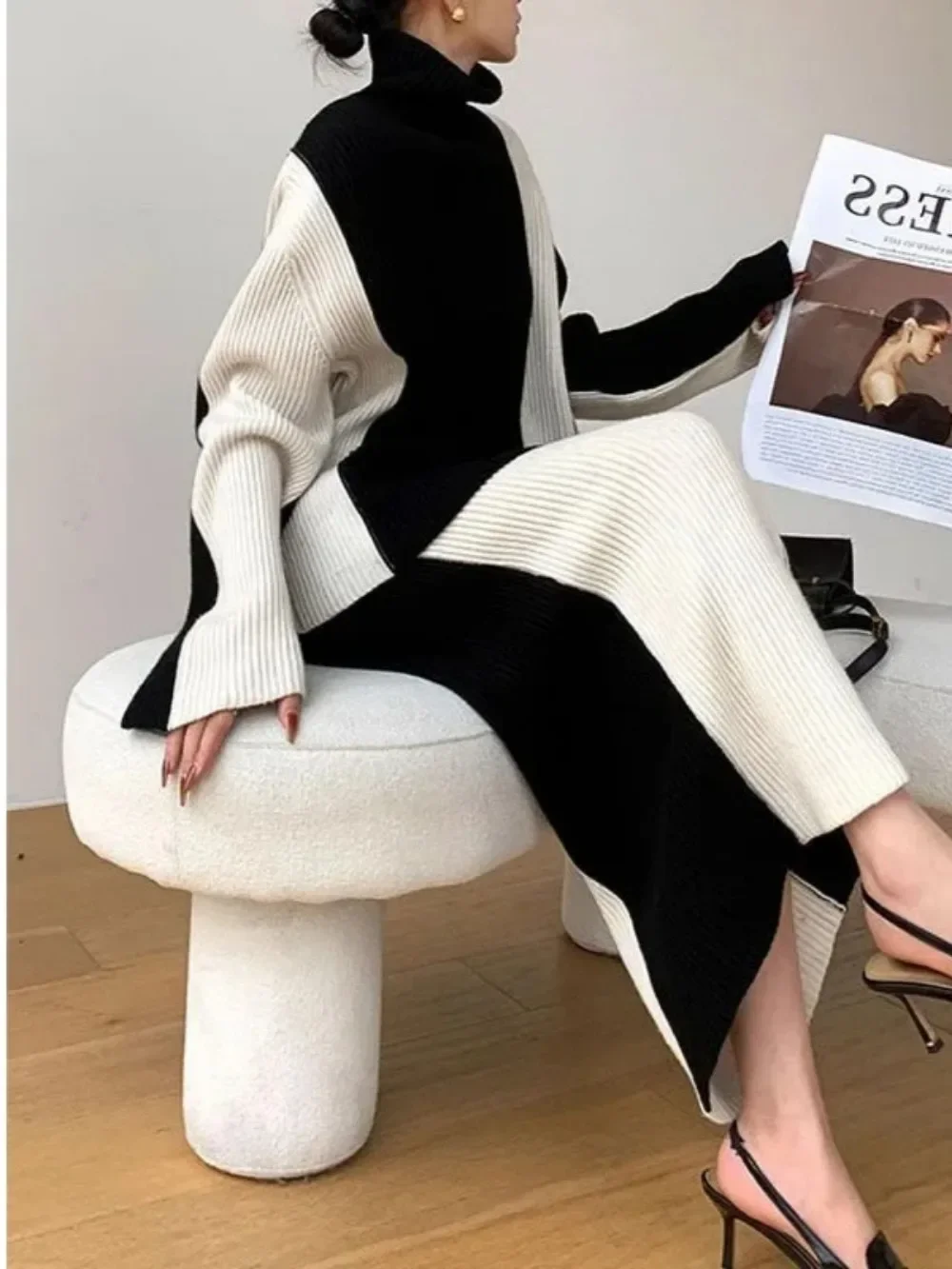 Knitting 2 Piece Set Muslim Women Pullover Sweater Long Skirt Ensemble Knitwear Suit Modest Knitted Skirts Autumn Winter Outfits
Knitting 2 Piece Set Muslim Women Pullover Sweater Long Skirt Ensemble Knitwear Suit Modest Knitted Skirts Autumn Winter Outfits