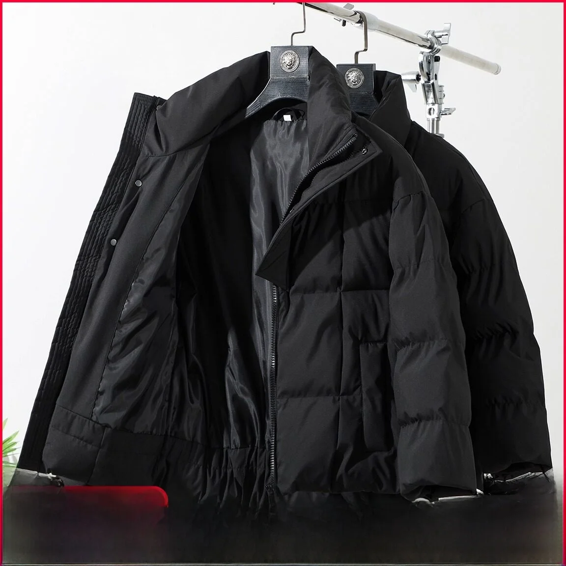 Thiened Cotton Jaet Stand Collar Outdoor Leisure Men's Winter New Sle Zipper Closure Warmth Polyester Fiber Casual Coat
Thiened Cotton Jaet Stand Collar Outdoor Leisure Men's Winter New Sle Zipper Closure Warmth Polyester Fiber Casual Coat