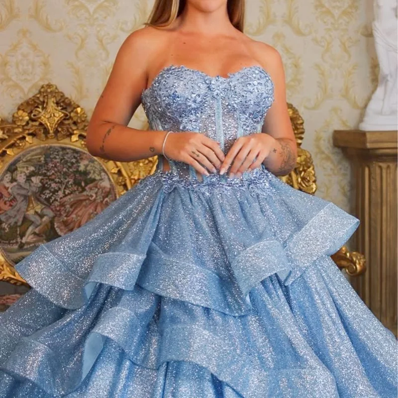 Shiny sky blue Quinceanera Dress off-shoulder Lace layering glitter Long tail vestidos de 15 Quinceanera Customize
Shiny sky blue Quinceanera Dress off-shoulder Lace layering glitter Long tail vestidos de 15 Quinceanera Customize