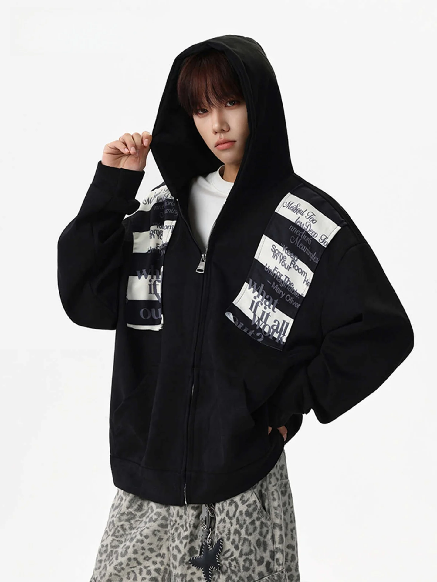 Мужская толстовка с вышивкой и нашивками в стиле американского стритстайла, повседневный универсальный дизайн, весна-осень-зима, теплая, из полиэфирного волокна
Мужская толстовка с вышивкой и нашивками в стиле американского стритстайла, повседневный универсальный дизайн, весна-осень-зима, теплая, из полиэфирного волокна