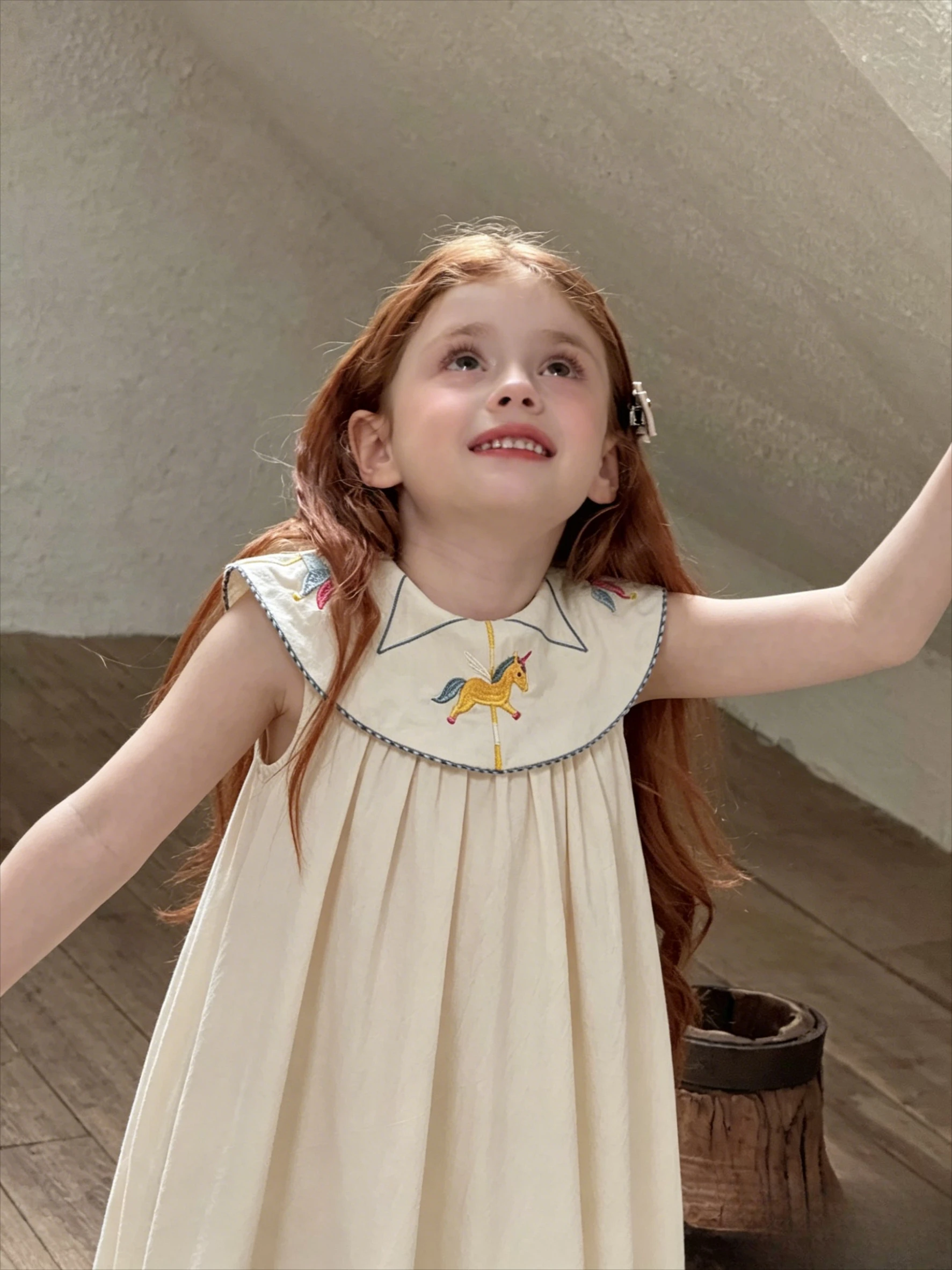 Embroidered Doll Collar Dress Korean Fashion 2025 Summer New Cute and Casual Versatile Sleeveless Jumper Skirt
Embroidered Doll Collar Dress Korean Fashion 2025 Summer New Cute and Casual Versatile Sleeveless Jumper Skirt