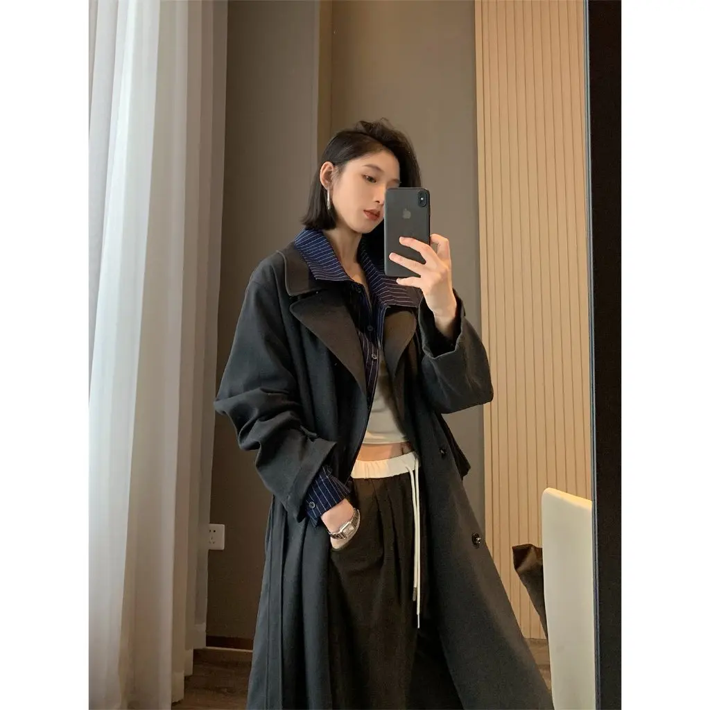 Zedaijai Grey Wool Blended Windbreaker Long Profile Jacket for Women Zhou Yutong Family with Wood Giant Design 7k!
Zedaijai Grey Wool Blended Windbreaker Long Profile Jacket for Women Zhou Yutong Family with Wood Giant Design 7k!