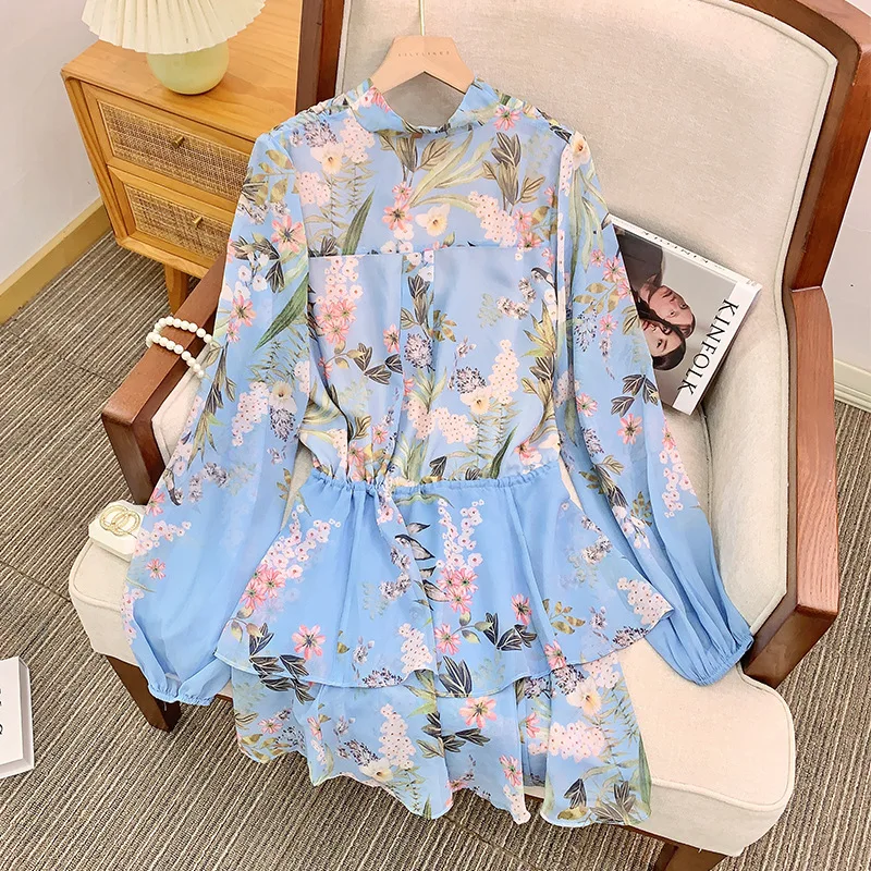 Silk Print Oil Painting Dress V-Neck Lantern Sleeve High Waist Short Skirt Summer Commute Style Women's Clothing Daily Wear
Silk Print Oil Painting Dress V-Neck Lantern Sleeve High Waist Short Skirt Summer Commute Style Women's Clothing Daily Wear