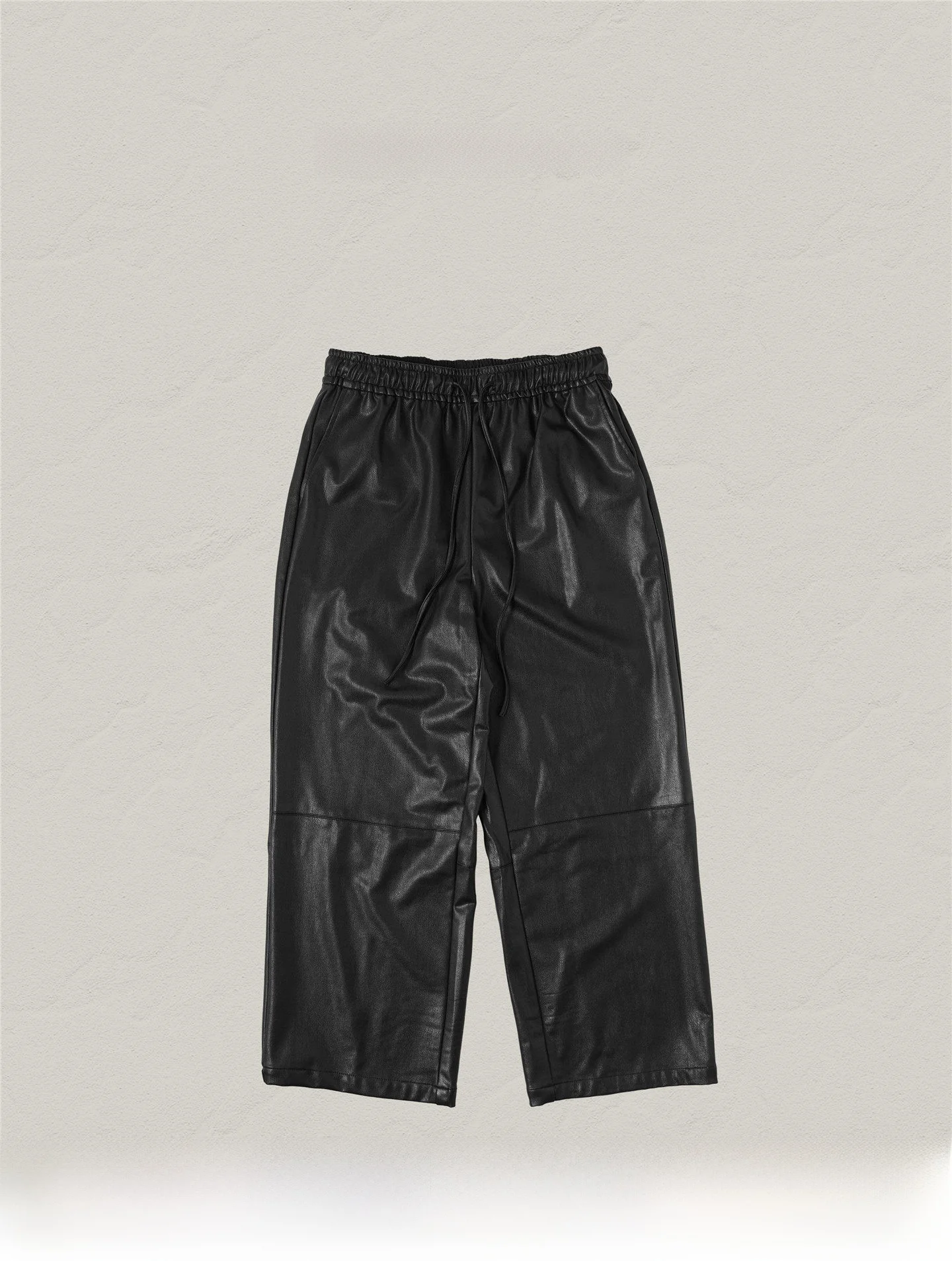 Black Casual Wide Leg Leather Pants Women's Style 2026 New Autumn Fashion Small Size High-End Feel Nine Points Straight Pants
Black Casual Wide Leg Leather Pants Women's Style 2026 New Autumn Fashion Small Size High-End Feel Nine Points Straight Pants