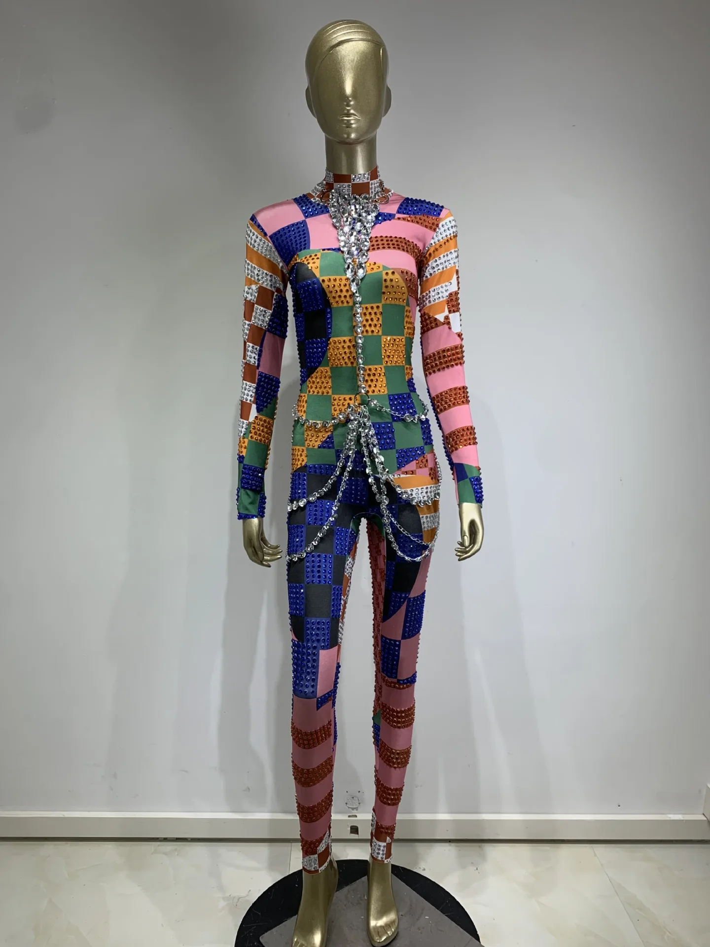STOCK Sexy Skinny Colorful Jumpsuit Rhinestone Print Nightclub Performance Outfit Party Costume Party High-End Performance Dress
STOCK Sexy Skinny Colorful Jumpsuit Rhinestone Print Nightclub Performance Outfit Party Costume Party High-End Performance Dress
