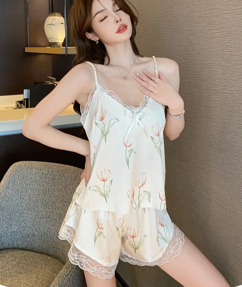 Summer Pijamas Sleep Suit Lace Chemise&Shorts Sleepwear Sexy Strap Pajamas Sleep Set Women Satin Nightwear Intimate Lingerie
Summer Pijamas Sleep Suit Lace Chemise&Shorts Sleepwear Sexy Strap Pajamas Sleep Set Women Satin Nightwear Intimate Lingerie