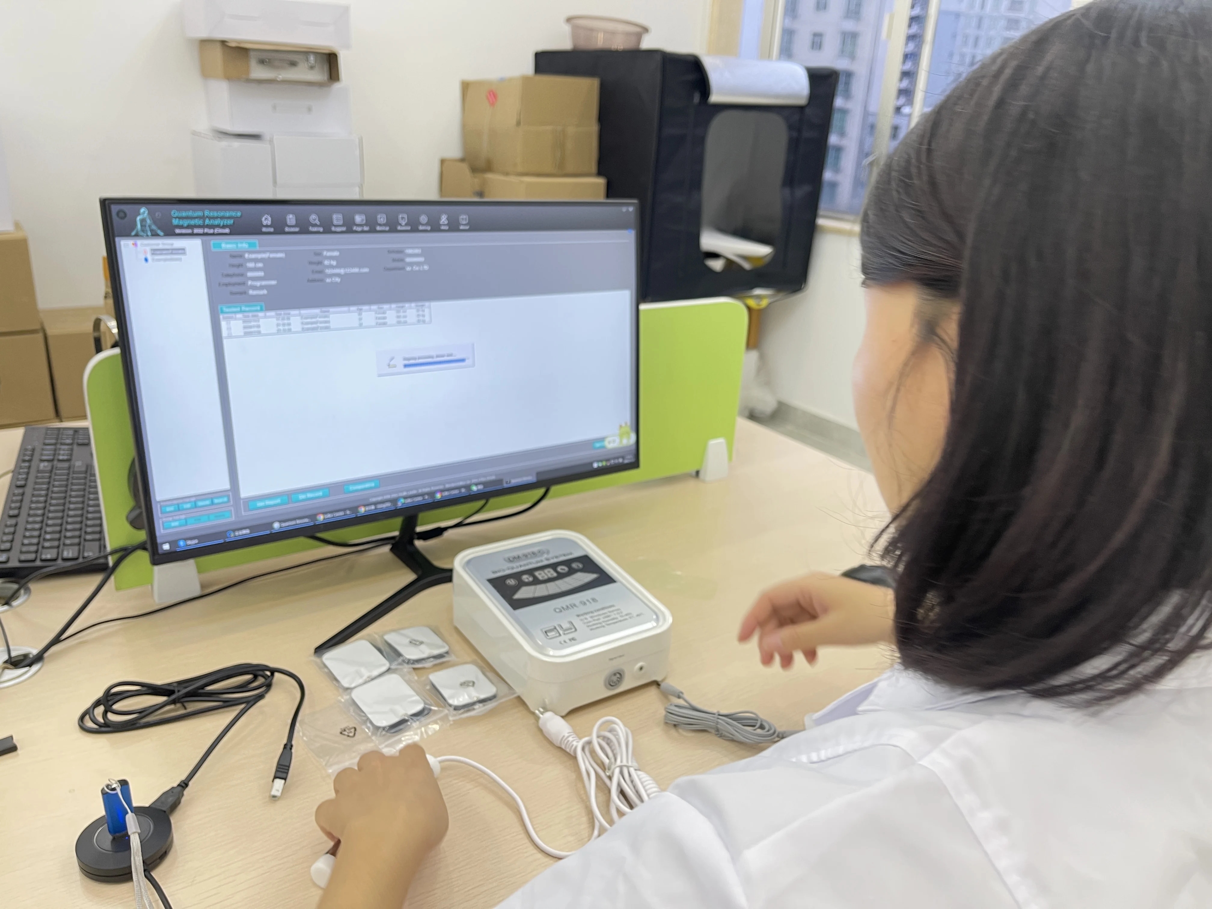 2025 Version Quantum Resonant Magnetic Analyzer Body Health Analyzer for Gastrointestinal Tract Kidneys Healthcare Supply
2025 Version Quantum Resonant Magnetic Analyzer Body Health Analyzer for Gastrointestinal Tract Kidneys Healthcare Supply