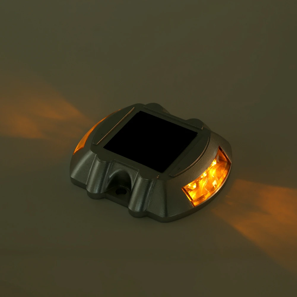 Casting Aluminum Solar Power Light Waterproof 6 LED Lamp Wireless Outdoor Road Driveway Pathway Light Yellow
Casting Aluminum Solar Power Light Waterproof 6 LED Lamp Wireless Outdoor Road Driveway Pathway Light Yellow